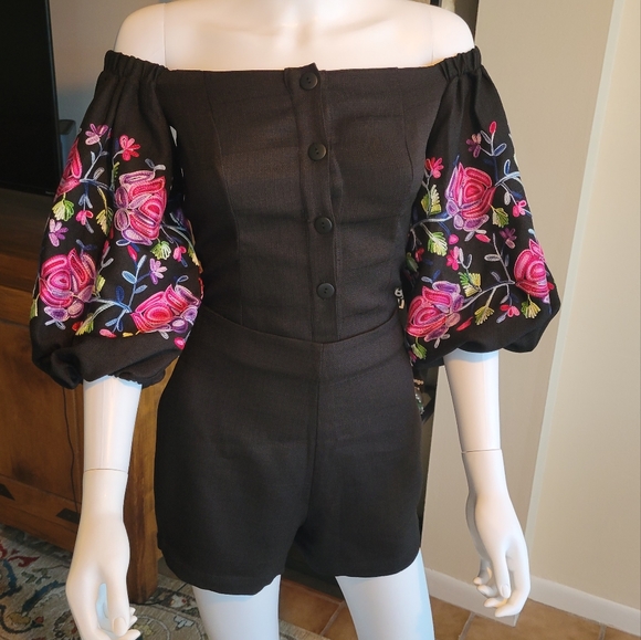 Shorts and blouse Linen Set - Picture 4 of 11